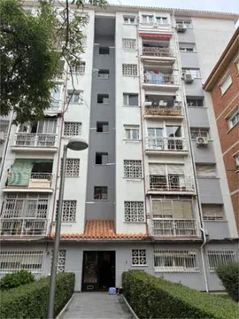 Piso en Las Águilas - Foto 1