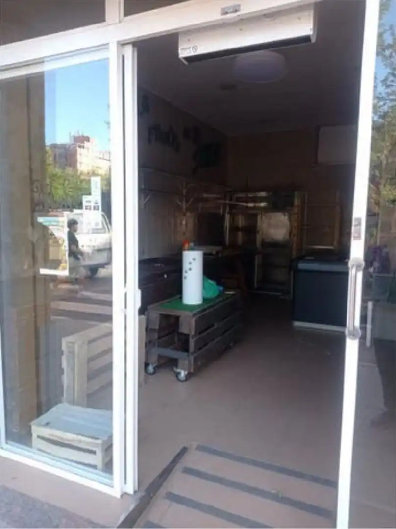 Local comercial en Olivereta - Foto 2