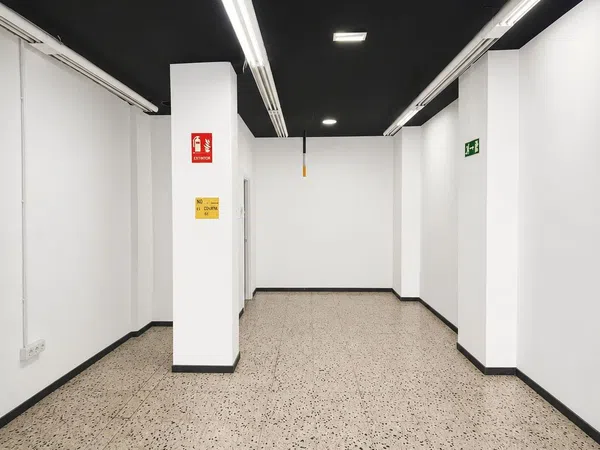 Local o nave en Rambla de Francesc Macià - Foto 6