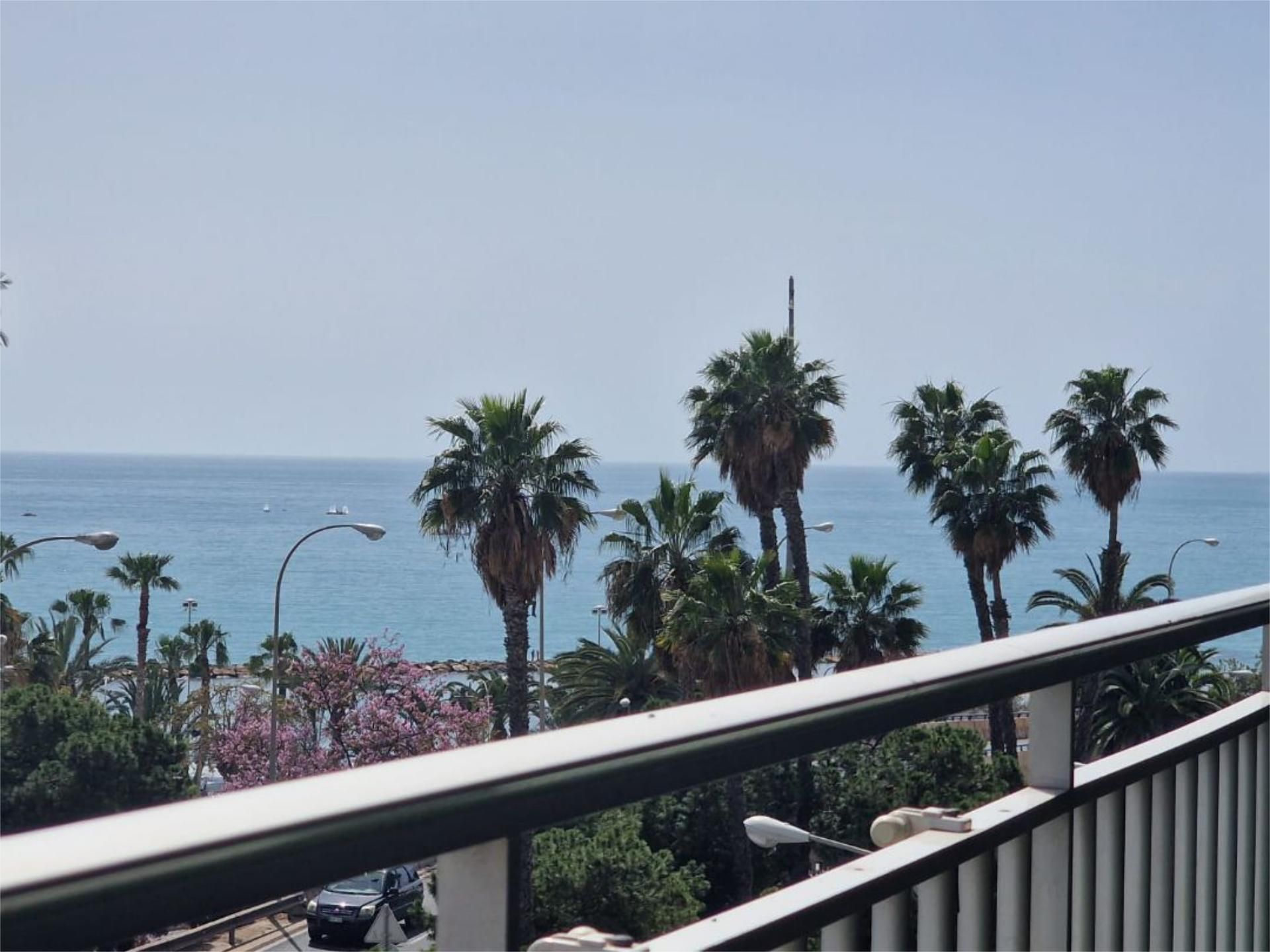 Piso en  Avinguda de Dénia 9