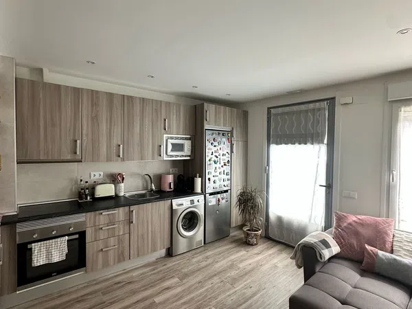 Estudio en calle de Ocaña, 66 - Foto 1