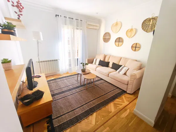 Piso en paseo del Rey, 18