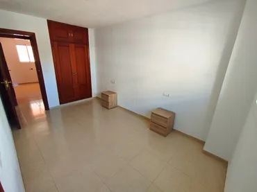 Piso en  Avenida María Zambrano 2A - Foto 6