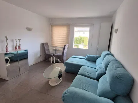 Piso en calle de Saridakis, 9