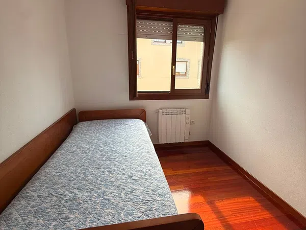 Piso en Avenida de Hermanos Perez Casariego, 3 - Foto 7