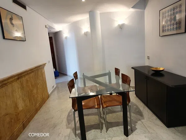 Piso en calle Reyes Católicos, 7 . 4º C - Foto 3