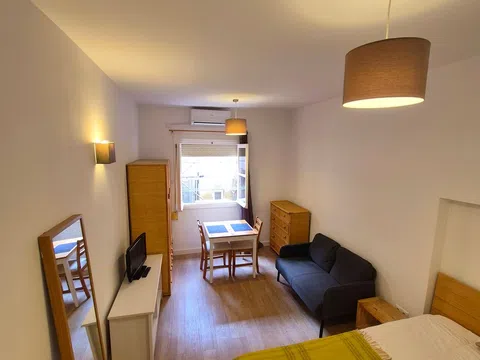 Estudio en calle de la ruda, 11