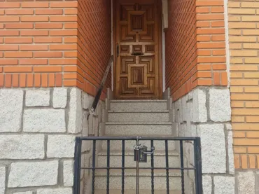 Chalet en  Calle Salud 21 - Foto 2