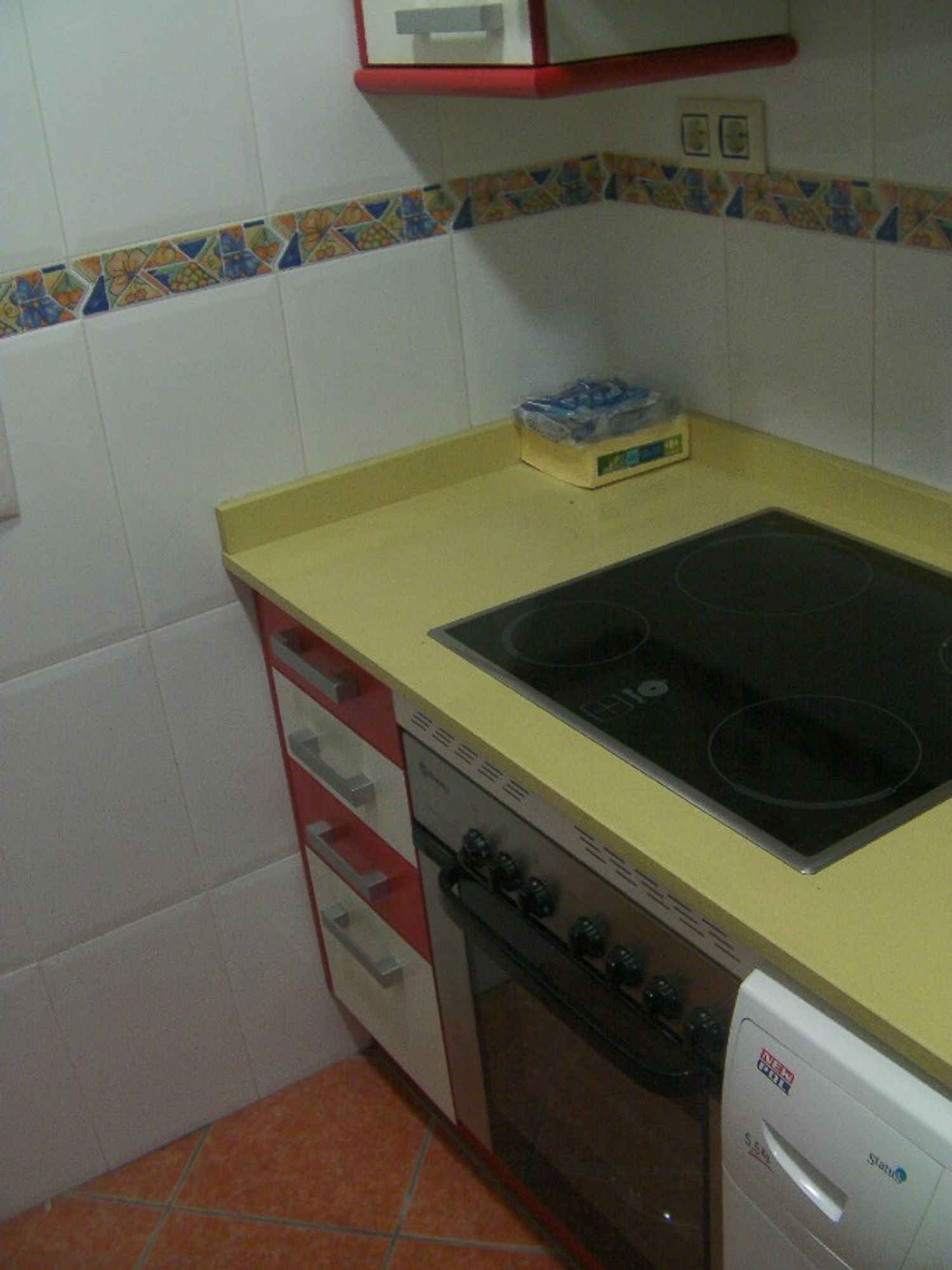 Piso en calle María de Guzmán, 24 - Foto 4