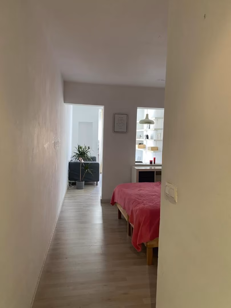 Piso en  Calle de la Comadre 54