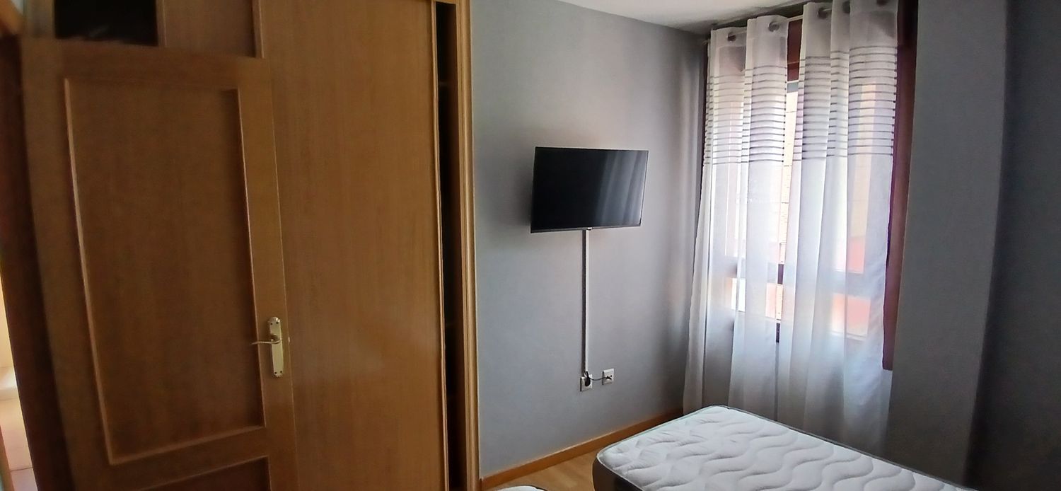 Chalet adosado en Arriondas - Foto 18