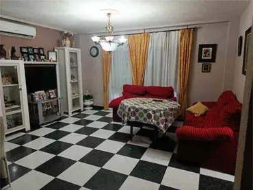 Piso en barrio - Foto 4