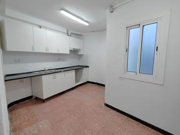 Piso en calle de la Creu Guixera, 54 - Foto 1