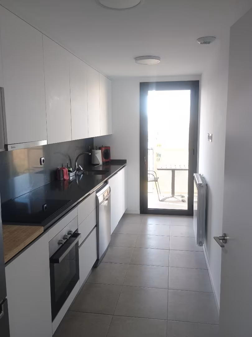 Piso en  Carrer Albares 24 - Foto 4