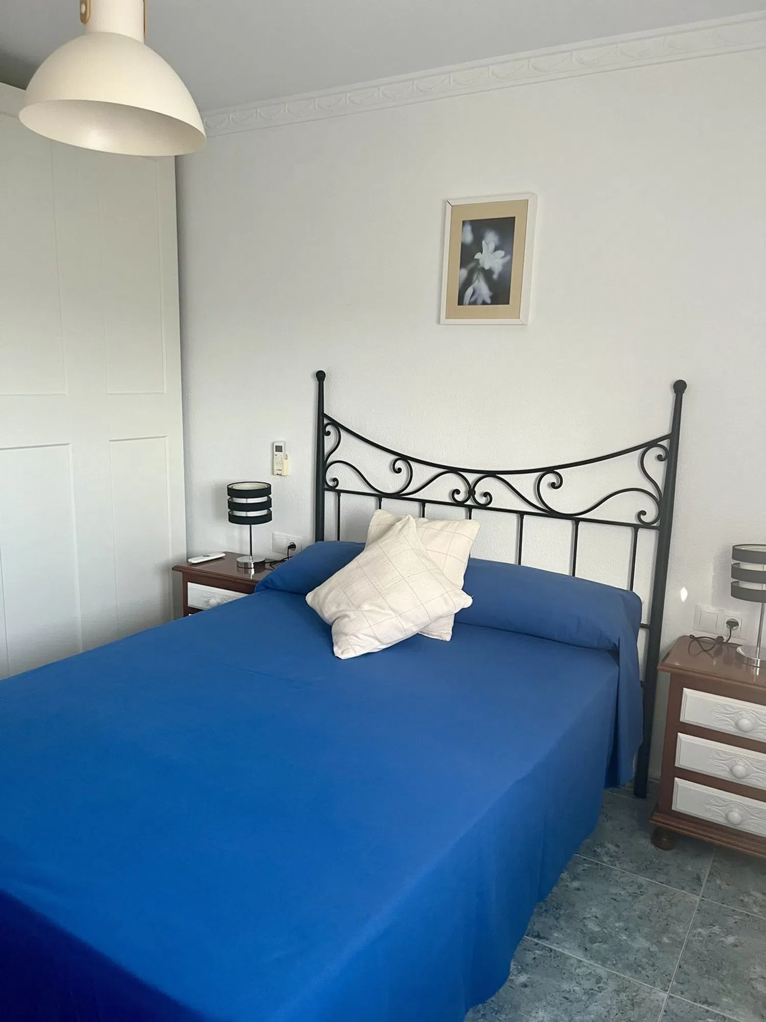 Piso en Barrio Los Guindos - Parque Mediterráneo - Santa Paula - Foto 3