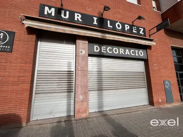 Local comercial en Cornellà de Llobregat - Foto 7