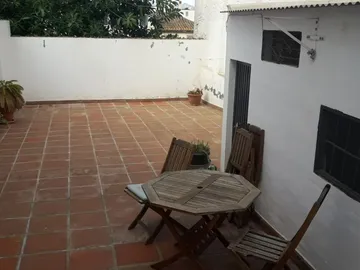 Casa adosada en  Calle Salvador Rueda 32 - Foto 1