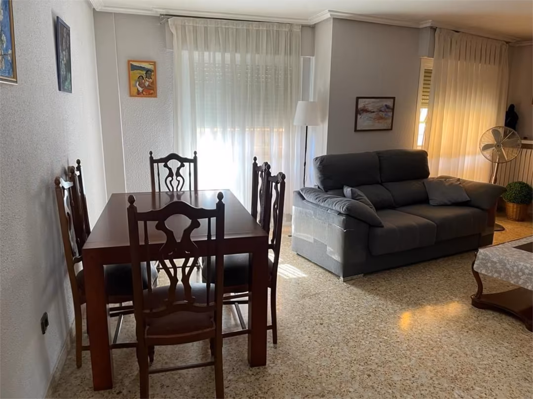 Piso en  Calle de Fray Julián Garcés 8 - Foto 2