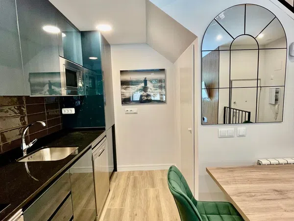 Piso en calle de las Nebulosas, 2