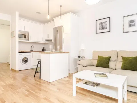 Piso en calle de la Concepción Jerónima, 3