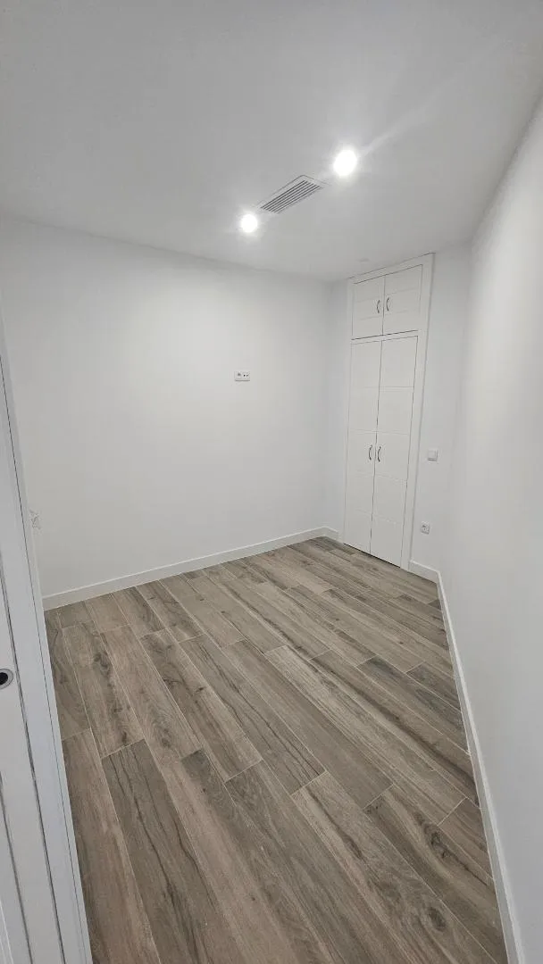 Piso en  Calle Hermano Juan Fernández 1 - Foto 8