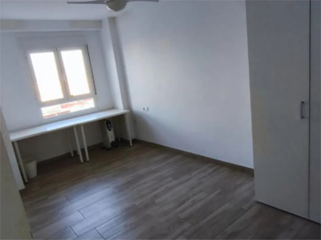 Piso en  Plaza de Colón 26 - Foto 4