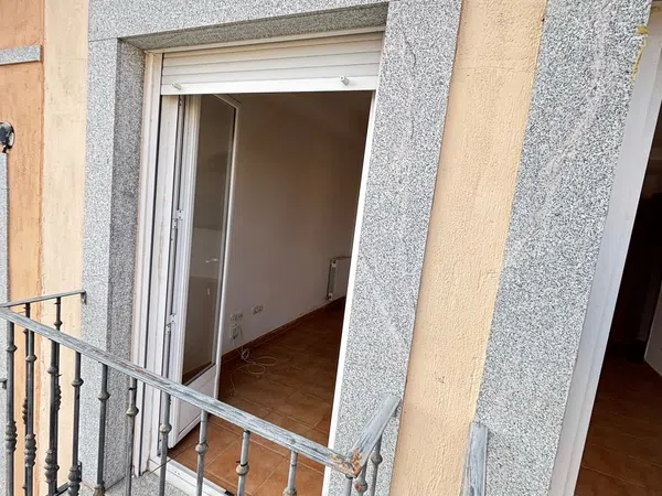 Piso en calle Fuente del Álamo, 11 - Foto 3