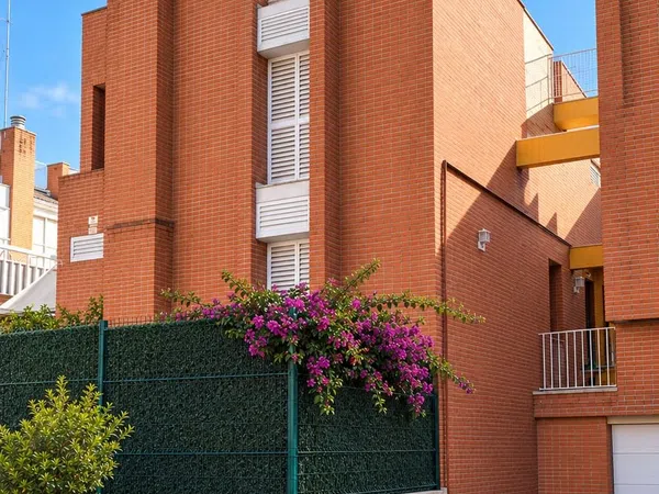 Chalet adosado en Calle Cielo, 3, Alcalde L. Uruñuela - Palacio de Congresos - Foto 1