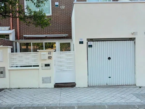 Chalet adosado en Calle Valdivia, 43 - Foto 4