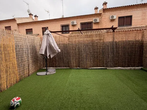 Chalet adosado en Burguillos de Toledo - Foto 5