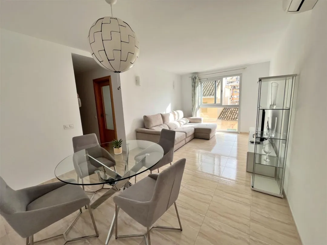 Piso en  Carrer del Pare Guillem Vives 4 - Foto 3