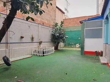 Planta baja en  Carrer de Bartomeu Rosselló-Porcel 6a - Foto 1