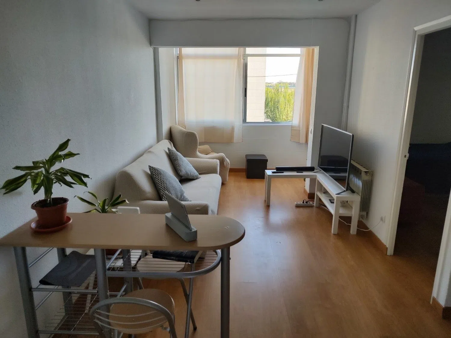 Piso en calle de Mota del Cuervo, 76 - Foto 2