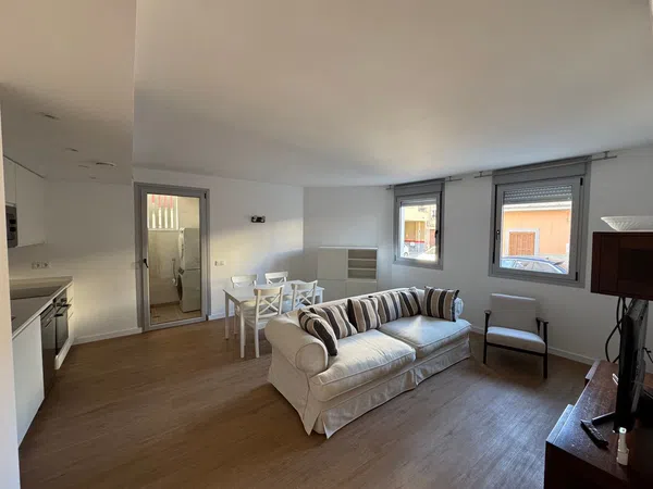 Piso en calle del Camp Redó, 1