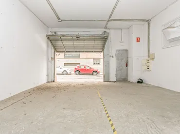Local comercial en  C/ Bergueda - Foto 8