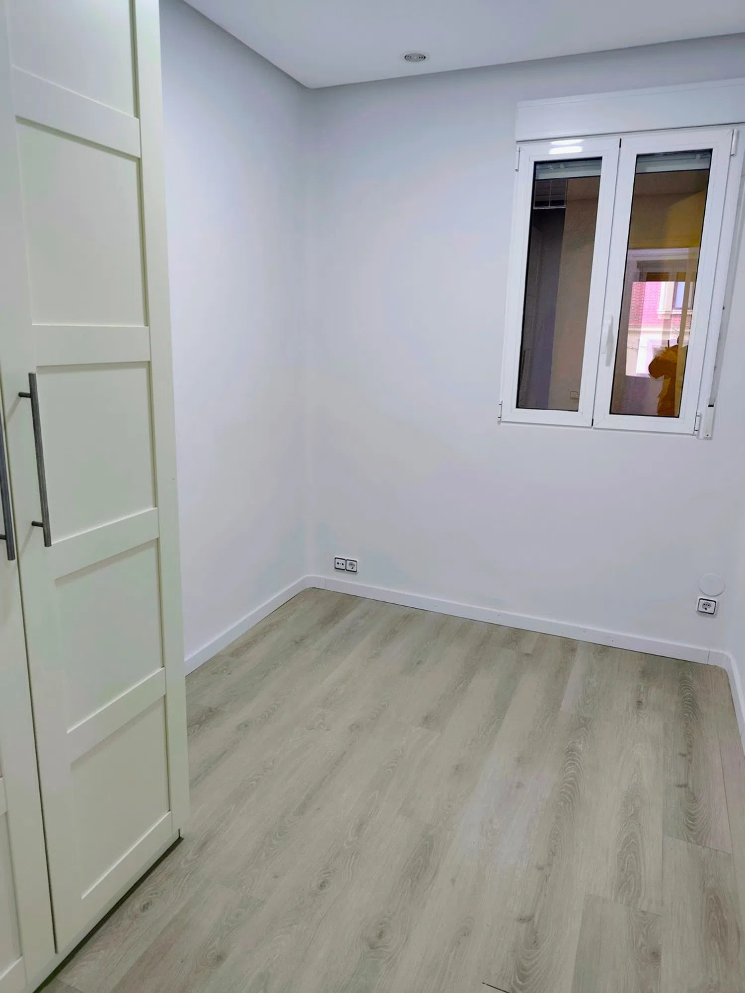 Piso en calle de Guzmán el Bueno, 29 - Foto 12