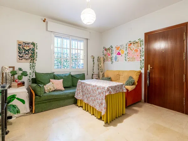 Piso en Barrio Calle Betis - Pagés del Corro - Foto 6