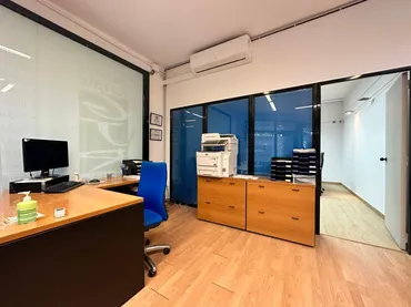 Local comercial en Sabadell - Foto 5