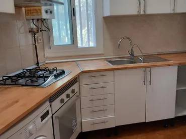 Apartamento en calle Carrer Rei Ferran II 23 - Foto 4