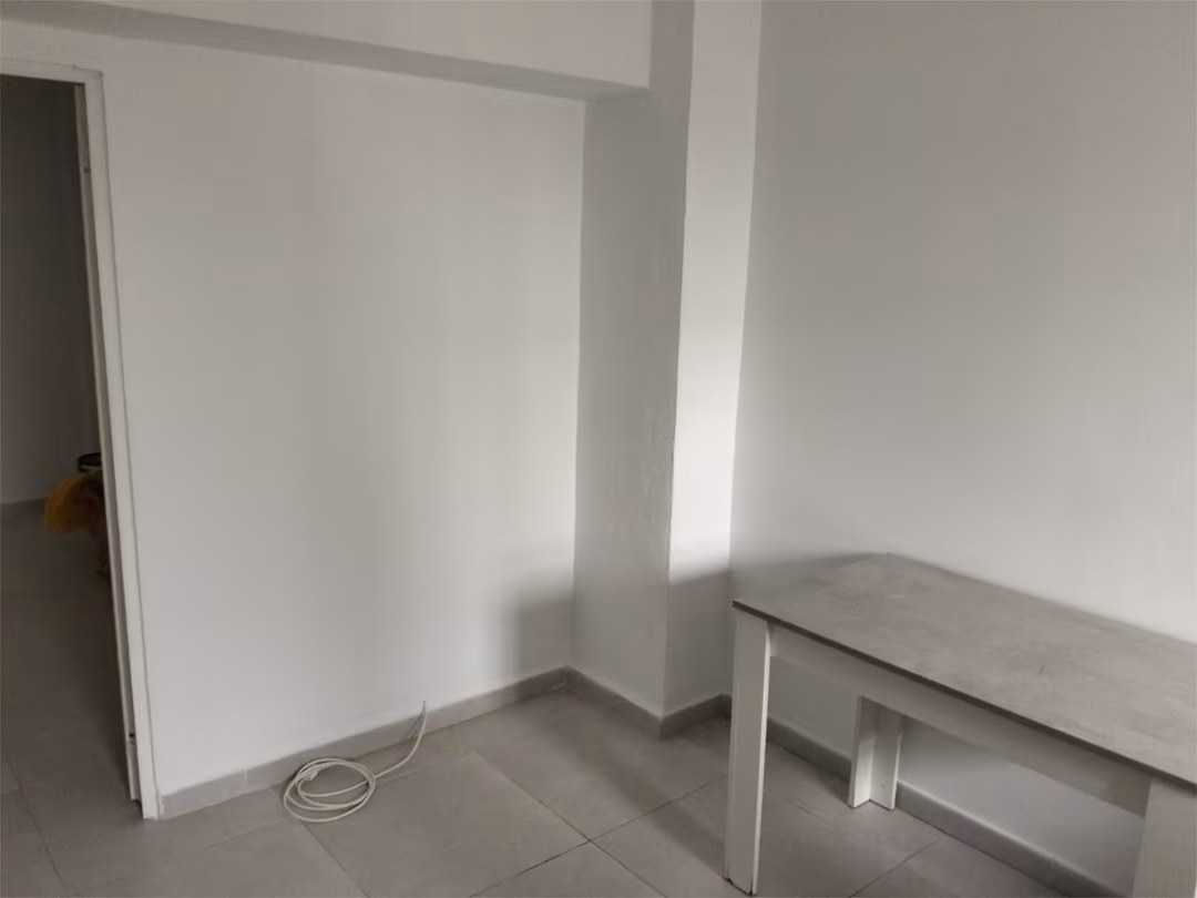 Apartamento en  Calle Cristo del Desamparo y Abandono 1 - Foto 4