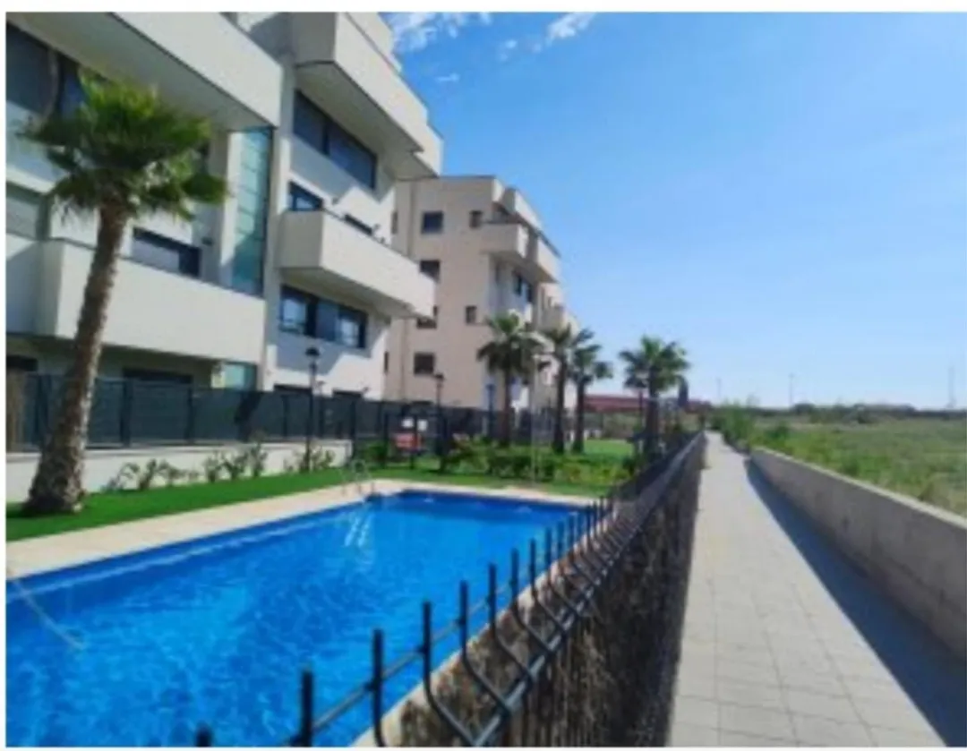 Piso en  Calle los Rosaos 9 - Foto 2