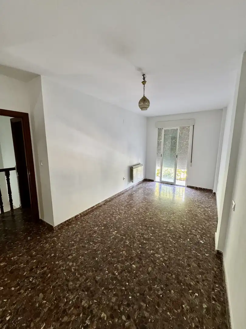 Casa adosada en  Avenida Diputación 97 - Foto 12