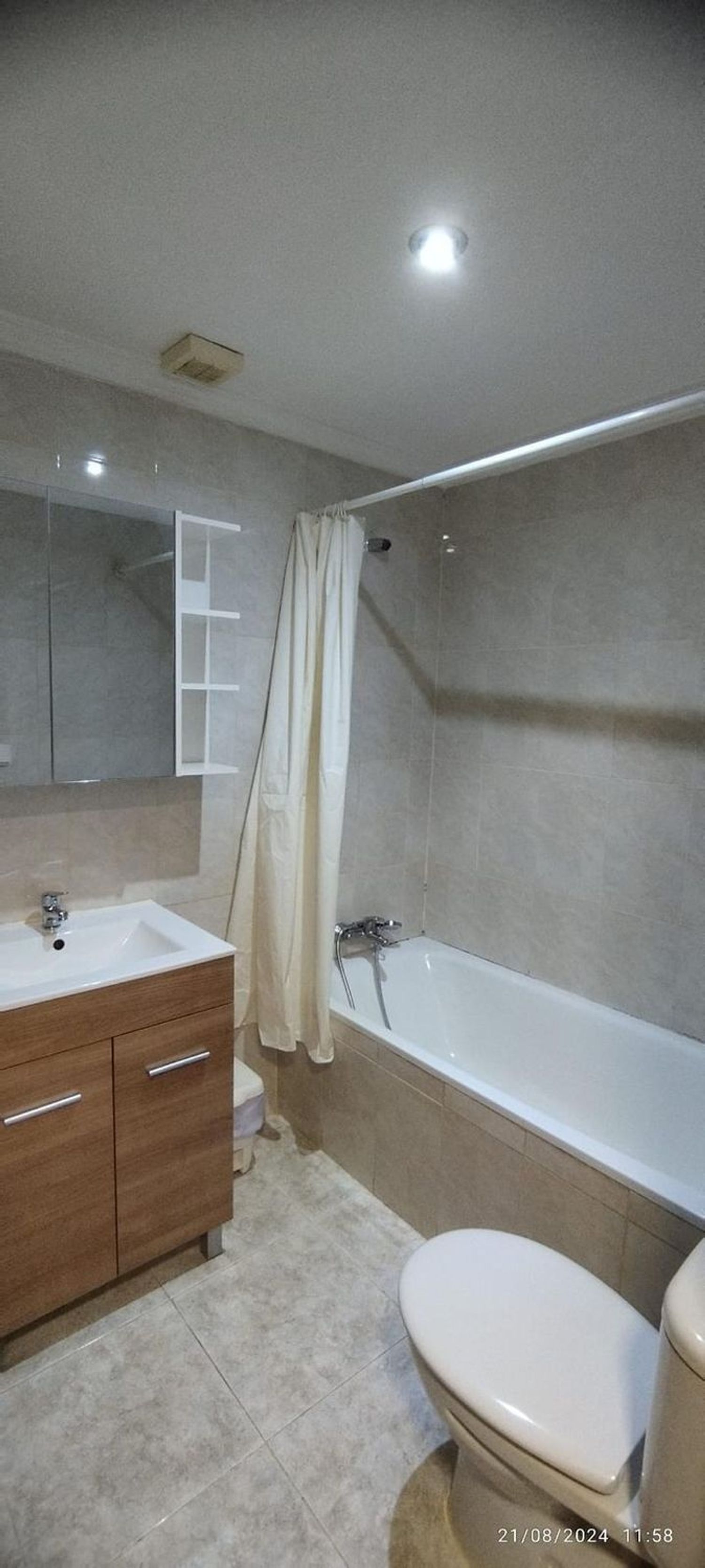 Estudio en calle de Saridakis, 19 - Foto 3