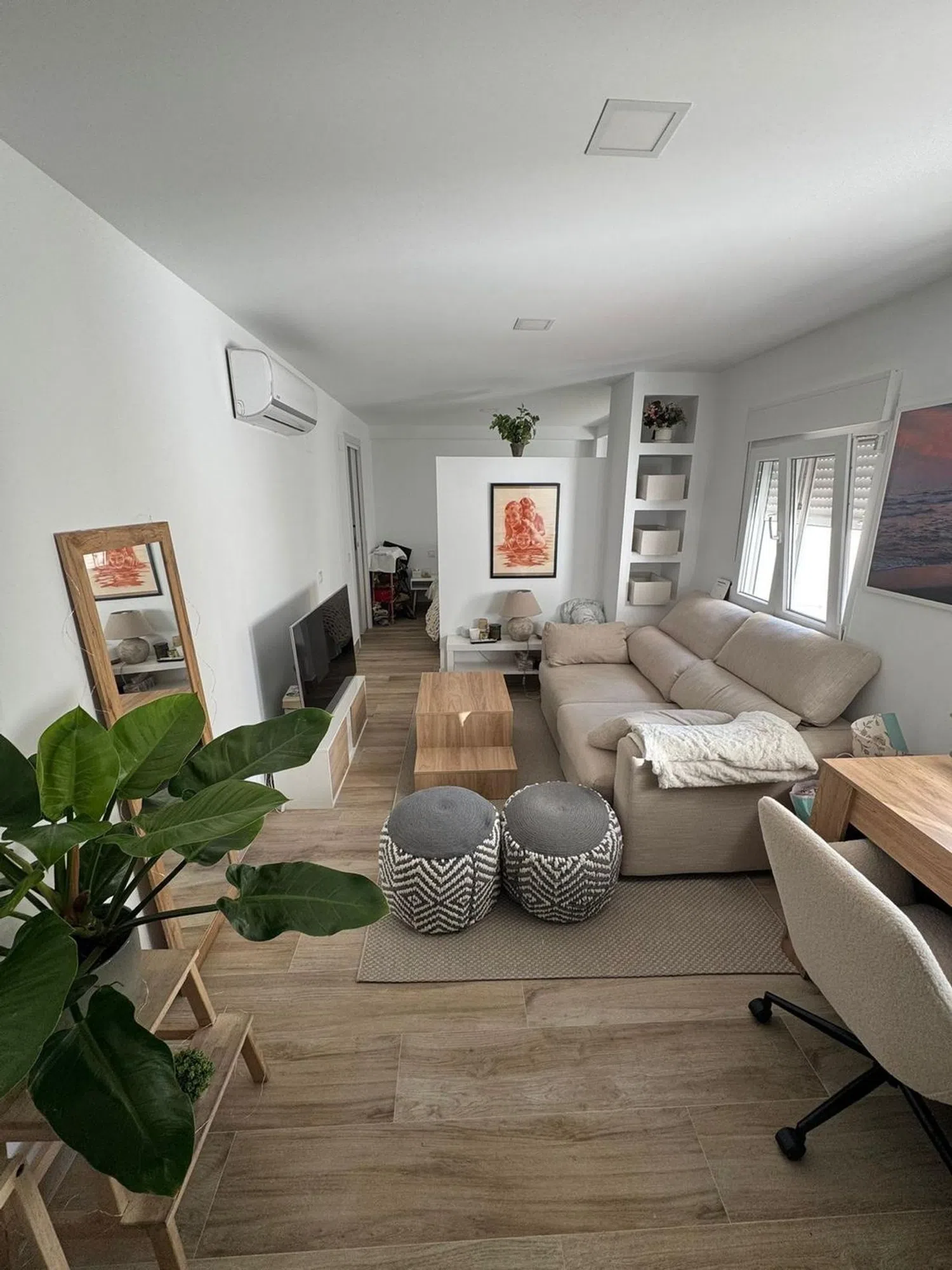 Estudio en avenida de la Galaxia, 30 - Foto 1