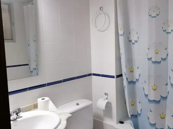 Piso en Calle Pintor Arbasia, 6, Valdeolleros - Zumbacón - Camping - Foto 3
