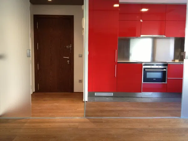 Piso en calle Víctor Andrés Belaunde, 51 b