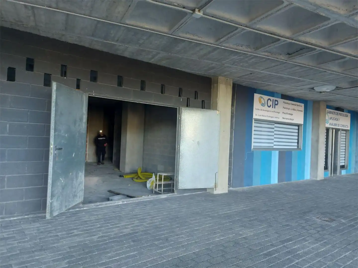 Local comercial en  Calle Juan Antonio Álvarez Rabanal 5 - Foto 3