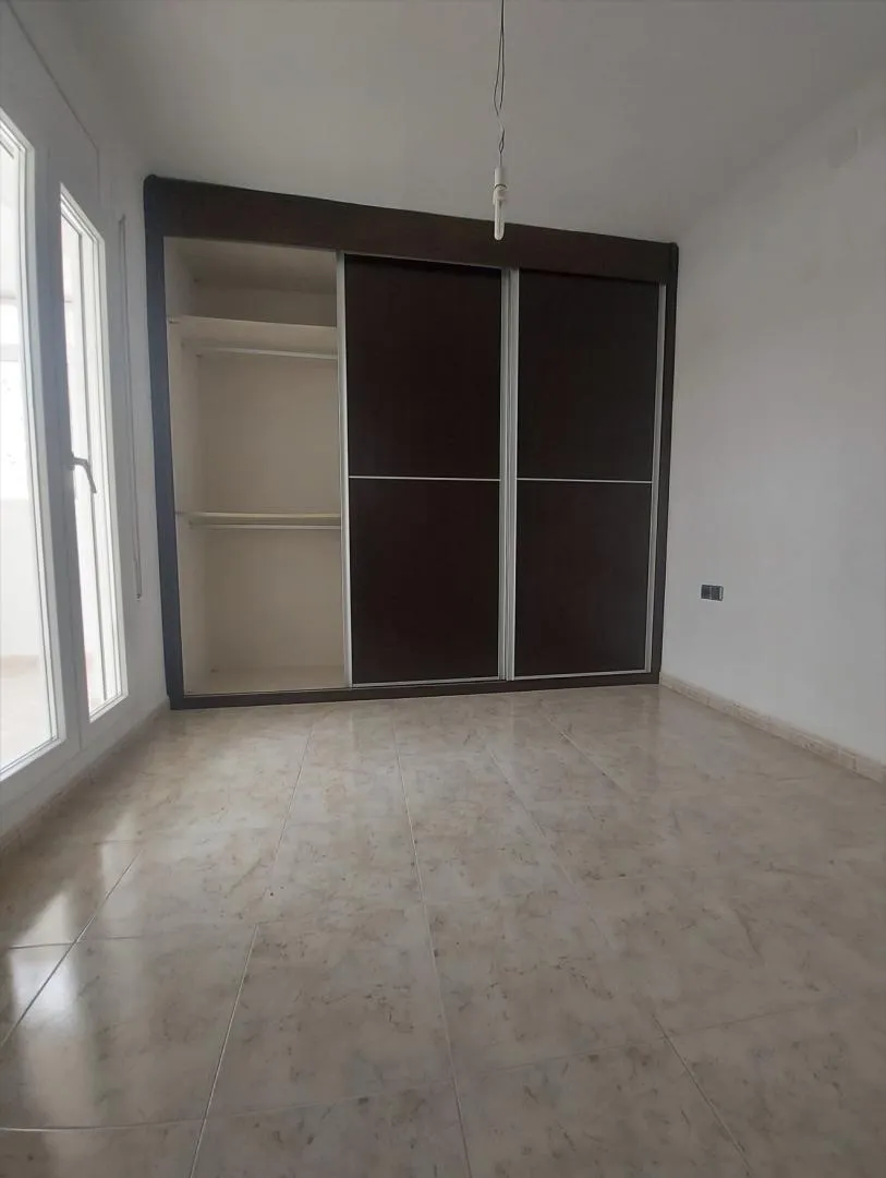 Piso en  Plaça de la Constitució 3 - Foto 3