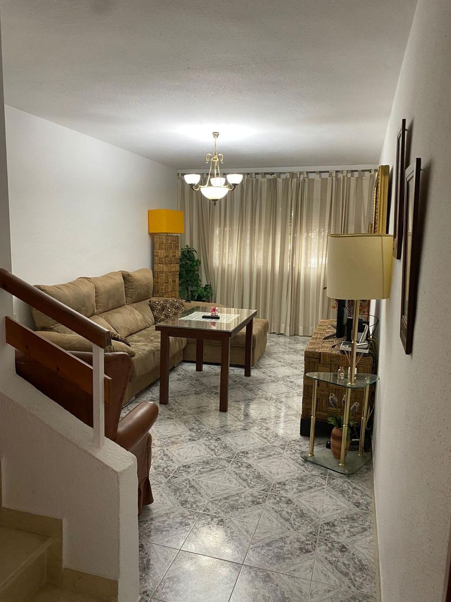 Chalet adosado en Calle Ciudad Jardín, 37 - Foto 2