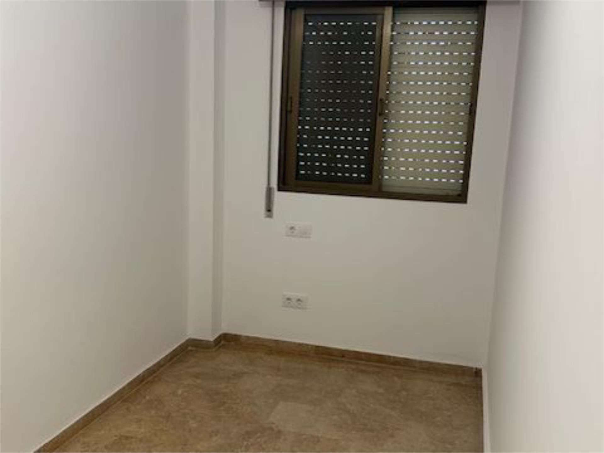 Piso en  Calle Carlos de Cepeda 3 - Foto 14